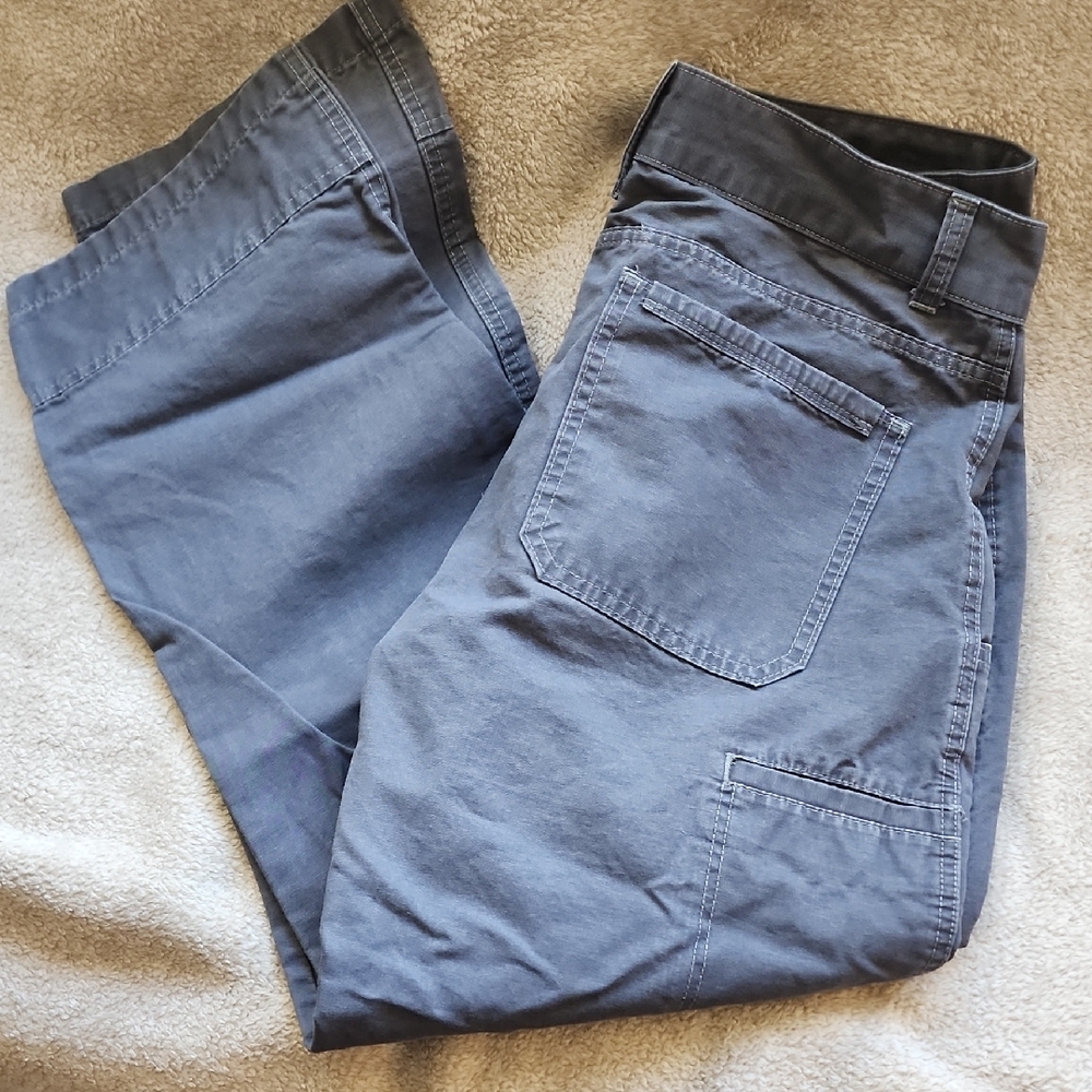 Wrangler Men's Relaxed Jeans in Blue - Picture 4 of 4